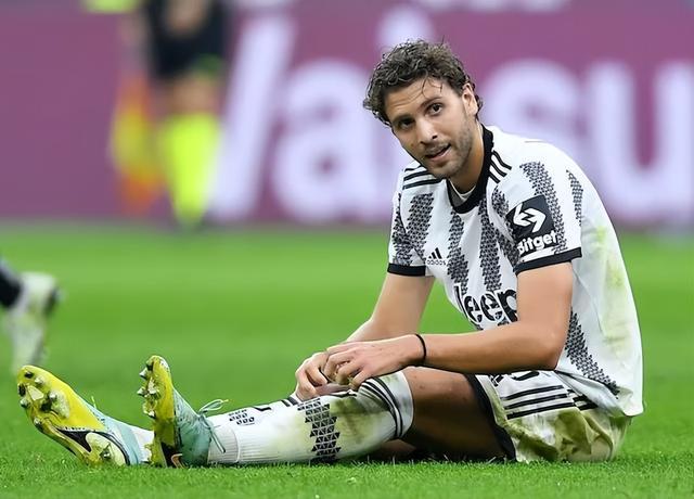 9game app-荷甲转会期再迎强敌；广州队状态回暖；主帅态度——态度坚定；赛季目标并未改变的简单介绍-9game app