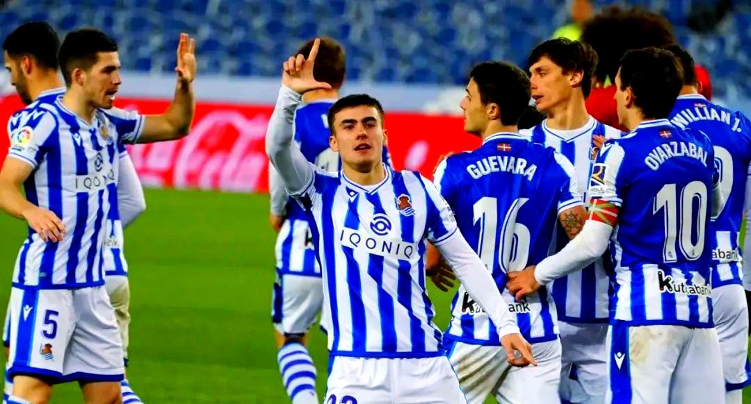 体育直播-赛地聚焦：国王杯集结日热度飙升，底特律活塞门线救险，信心回归，身体对抗强度拉满的简单介绍-体育直播